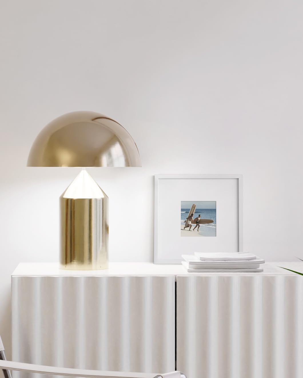 HAUS AND HUES 8x8 White Metal Picture Frame Matted to 4x4 - Features Premium Aluminum, Shatterproof Plexiglass - Ideal for Home, Room, Office (8x8 in, White, Set of 1)