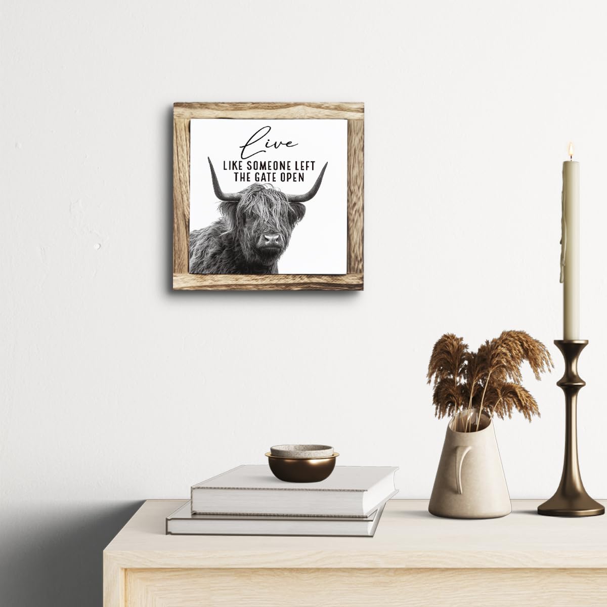 Funny Wood Sign, Cow Decor, Wooden Plaques Sign Table Decoration, Farmhouse Decorate for Shelf, Country Style Home Decor, Inspirational Decorate Signs, Live Like Someone Left the Gate Open Signs