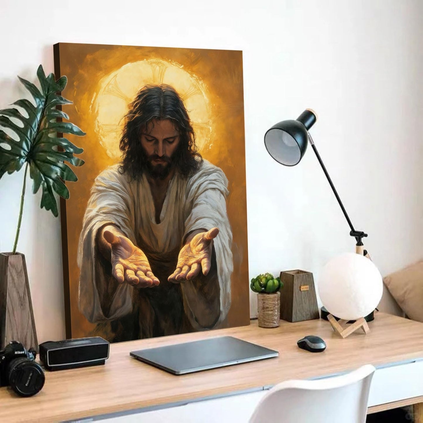 Framed Jesus Canvas Wall Art Painting with Gold Halo Christian Religious Poster Inspirational Christian Gallery Decor Painting Home Church Prayer Room Wall Hanging Print 12x16 Inch Ready to Hang