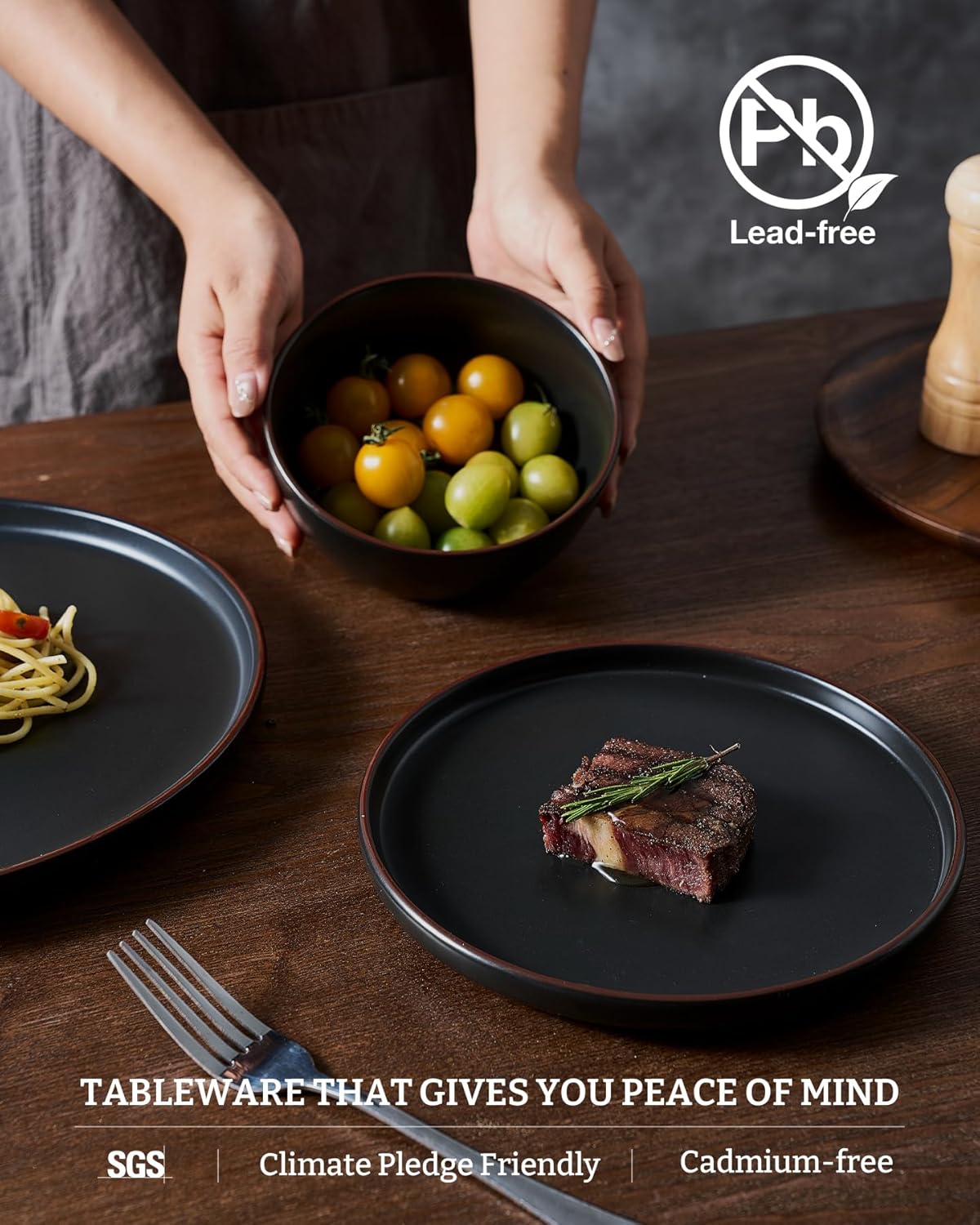 Famiware Mercury Plates and Bowls Sets, 18 Pieces Stoneware Dinnerware Sets, Dishes Set for 6, Microwave and Dishwasher Safe, Matte Black