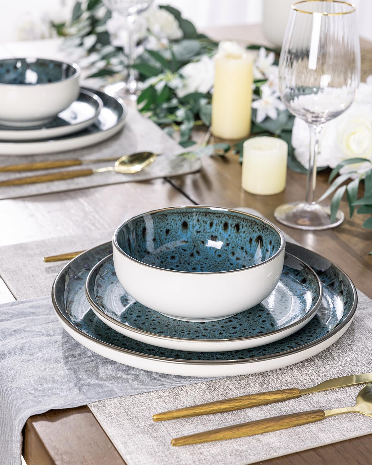 GBHOME Ceramic Dinnerware Sets, 12 Pieces Stoneware Dinnerware Set, Plates and Bowls Sets, Dishwasher & Microwave Safe,Dishes Set | Service for 4