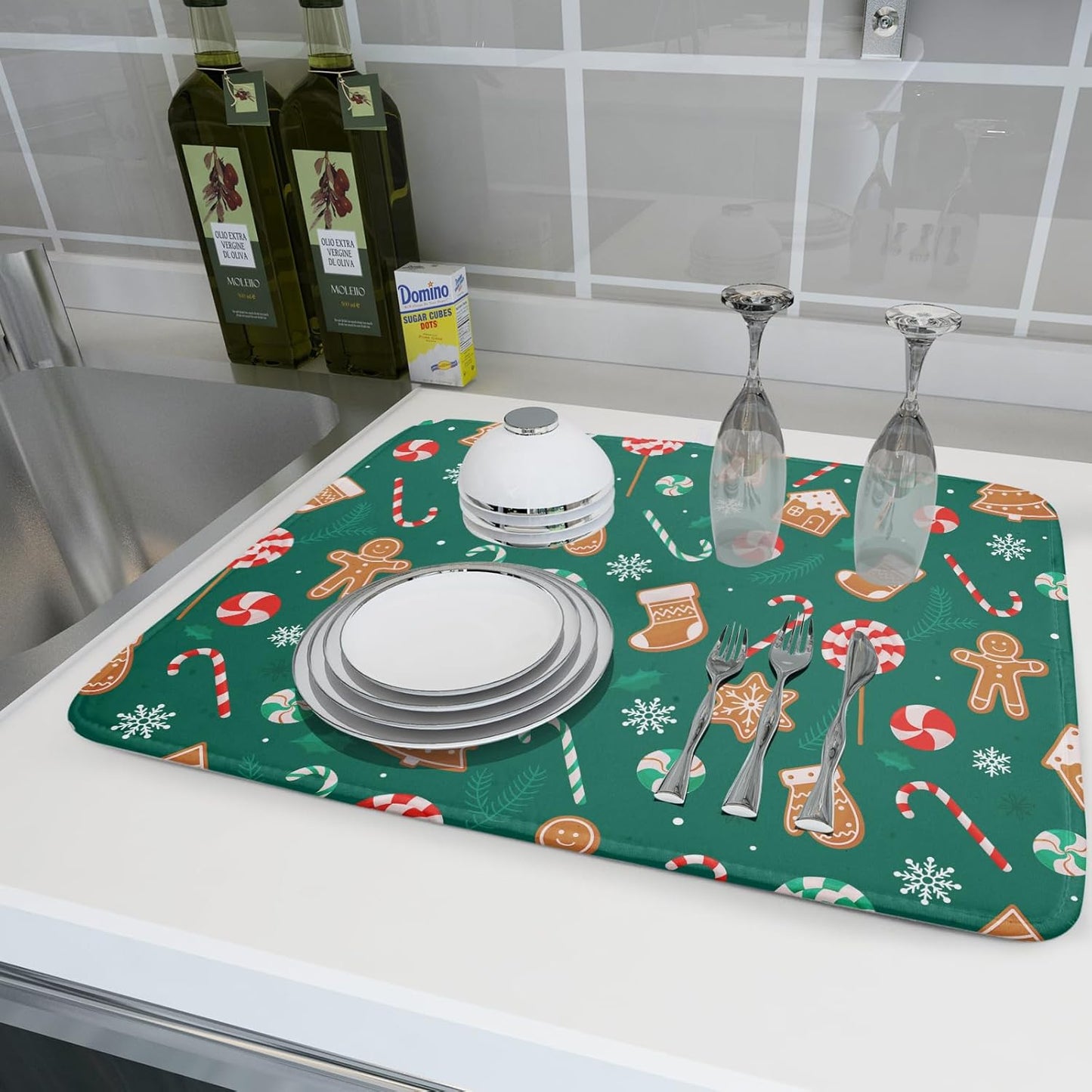 Gingerbread Dish Drying Mat for Kitchen Counter Holiday Green Super Absorbent Reversible Microfiber Kitchen Countertop Protector Dishes Pad Large 18x24 inch