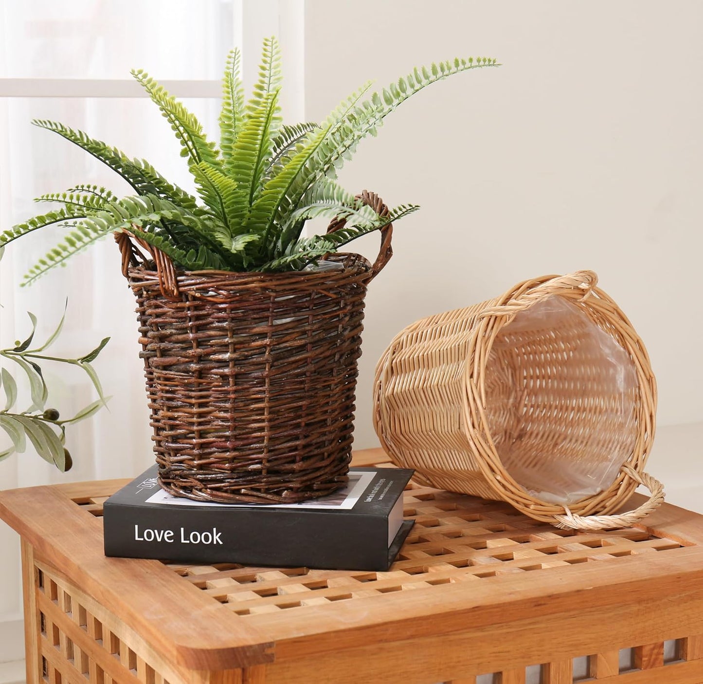 Handwoven Wicker Planter Basket with Waterproof Liner – Natural Yellow Decorative Flower Pot Holder for Indoor Use - Small Size (Inner Top Ø 7", Inner Height 5.9")
