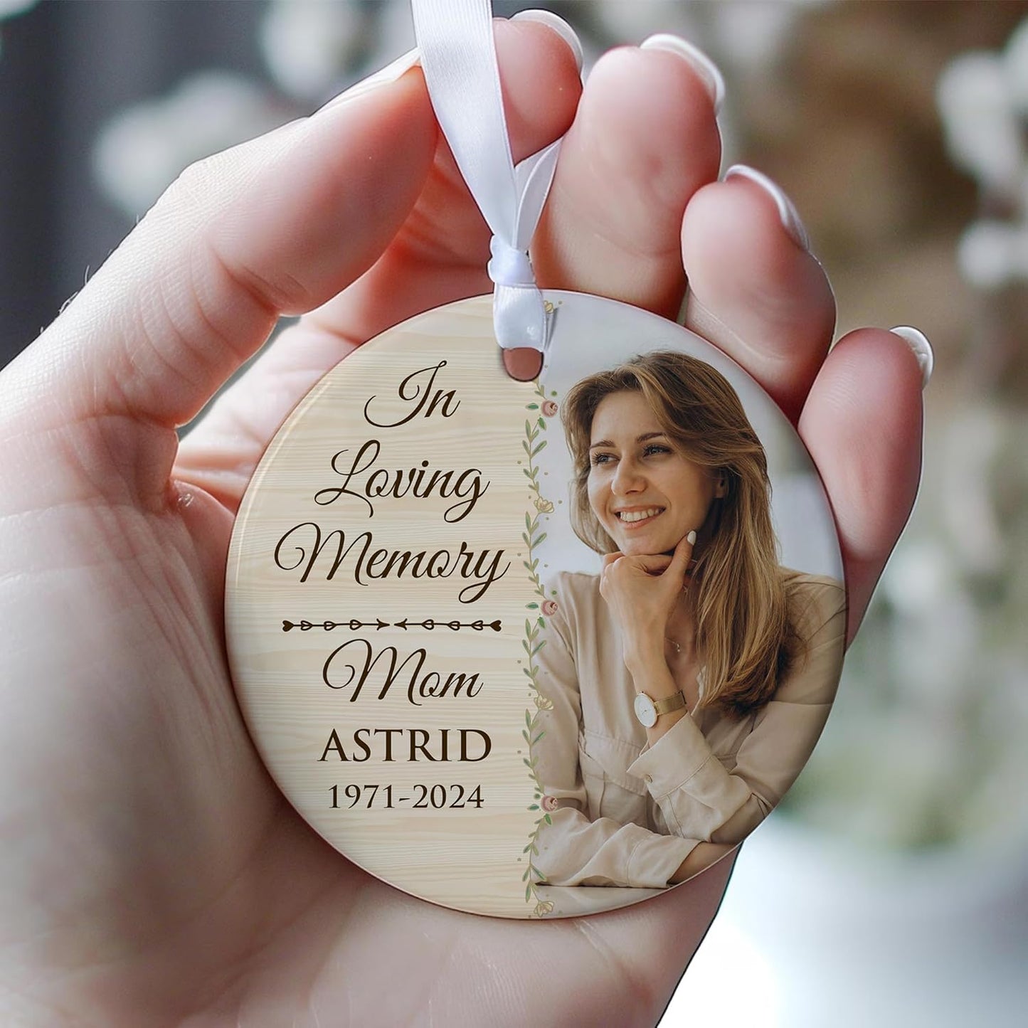 2025 Personalized Memorial Ceramic Ornament – Christmas-Birthday-Anniversary Keepsake for Loss of Loved One – Custom Photo Name Year – in Loving Memory Round Decoration