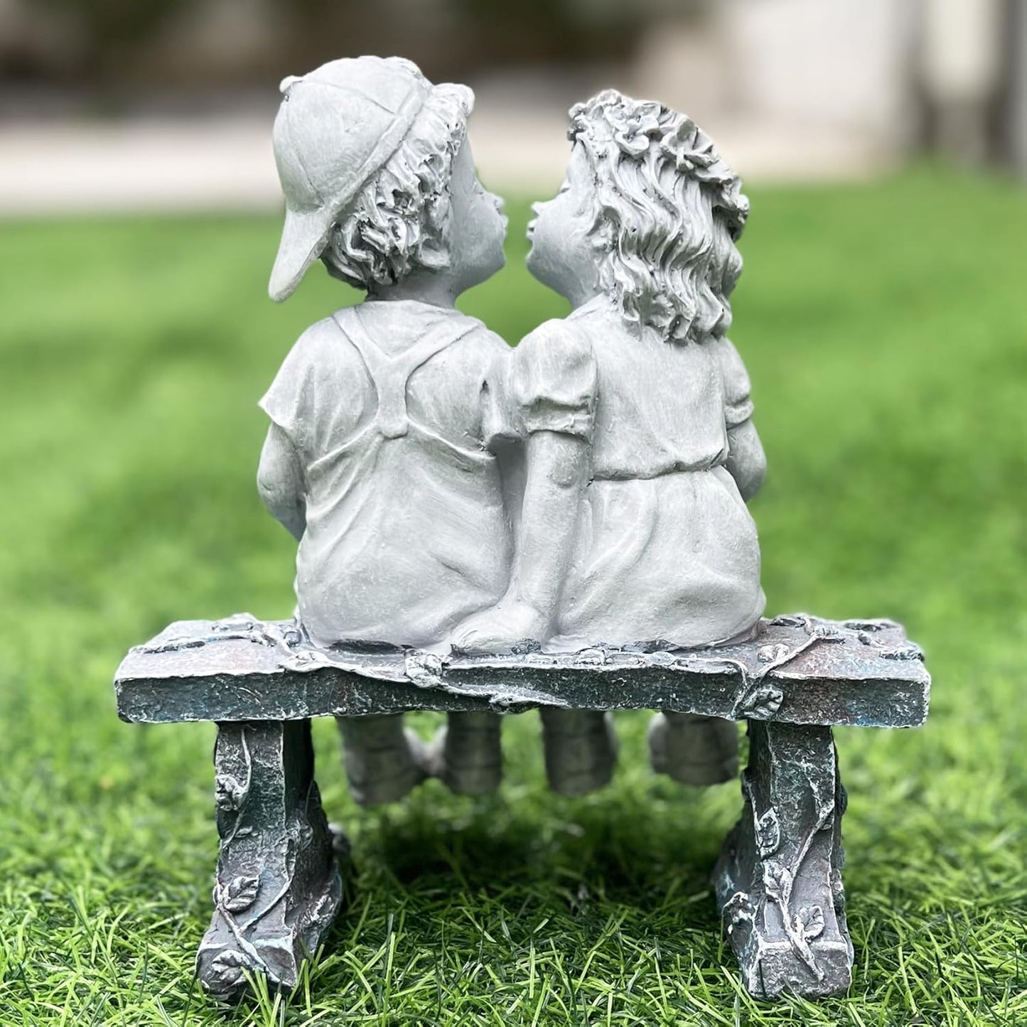 Elenon Boy and Girl Garden Statue Outdoor Decorative, Couple First Kiss Garden Sculpture for Yard Patio Art Flower Bed Decoration, 8 1/4" L x 4 3/4" W x 9" H