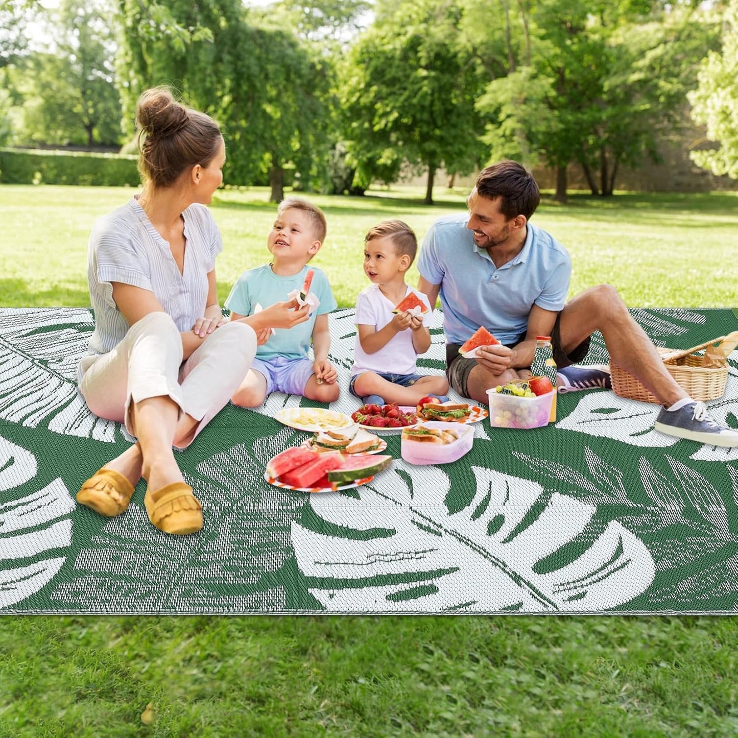 GAOMON Outdoor Rug 8x10 Patio Waterproof Reversible Plastic Straw Rug Modern Foldable Lightweight RV Camping Mat with Portable Bag & 4 Stakes, UV Resistant & Sturdy for Picnic Deck Balcony, Green